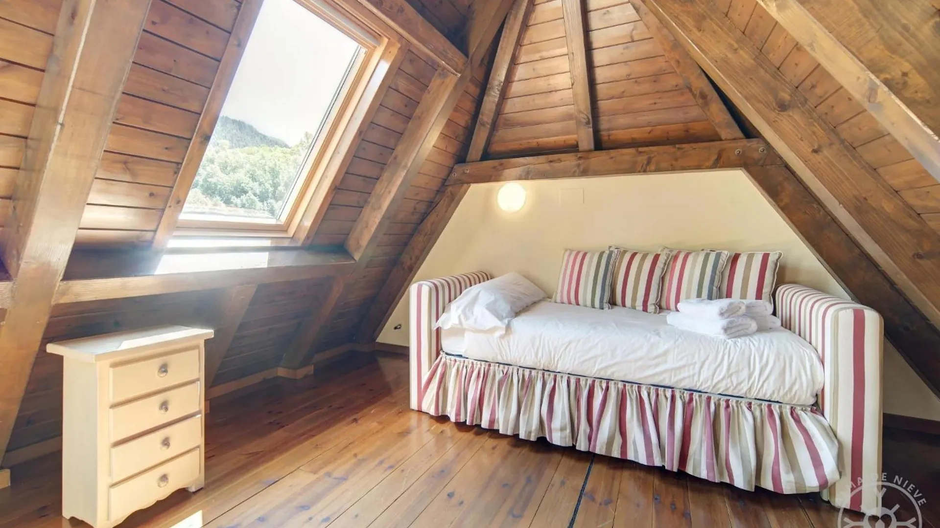 Casa Banhs De Tredos En Tredos Villa Holiday home